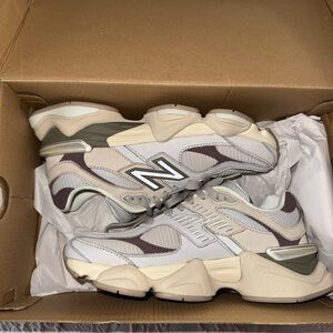 New Balance 9060 Grey Beige men’s 4.5, women’s 6